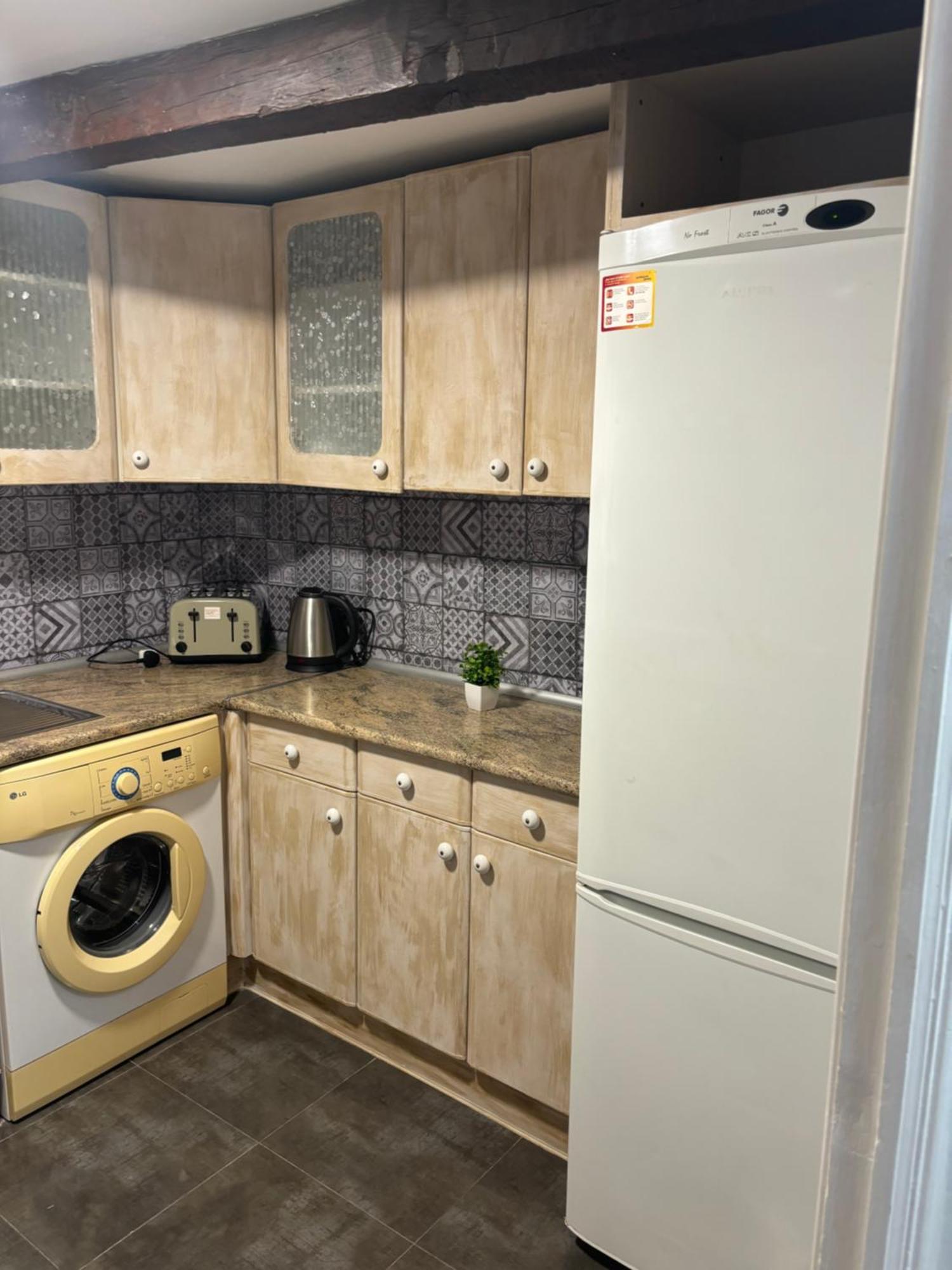 Apartamentos Mayte توليدو المظهر الخارجي الصورة